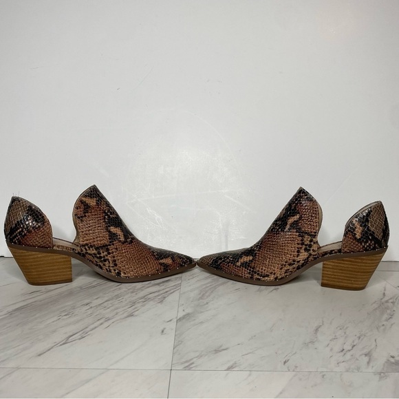 Charles David Snake Faux Leather Split Shaft Bootie 8M - Picture 5 of 13